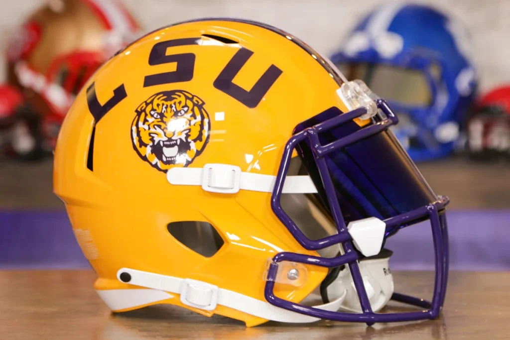 LSUTigersRiddellSpeedReplicaHelmet GGEdition01 1200x1200